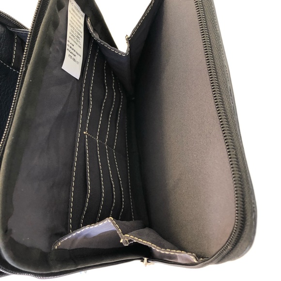 Leather Accordion Backpack - Picture 4 of 8